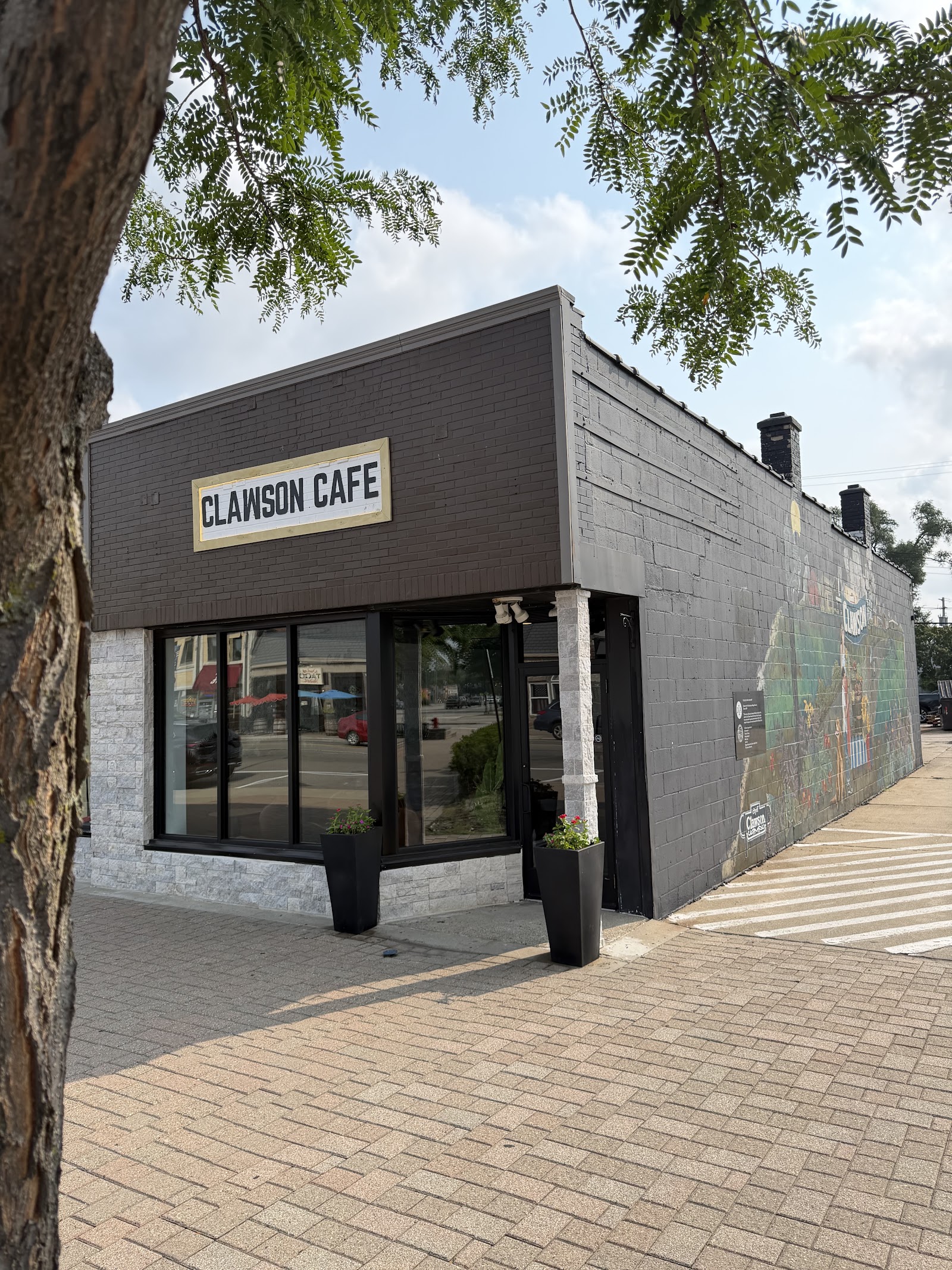 Clawson Cafe in Clawson