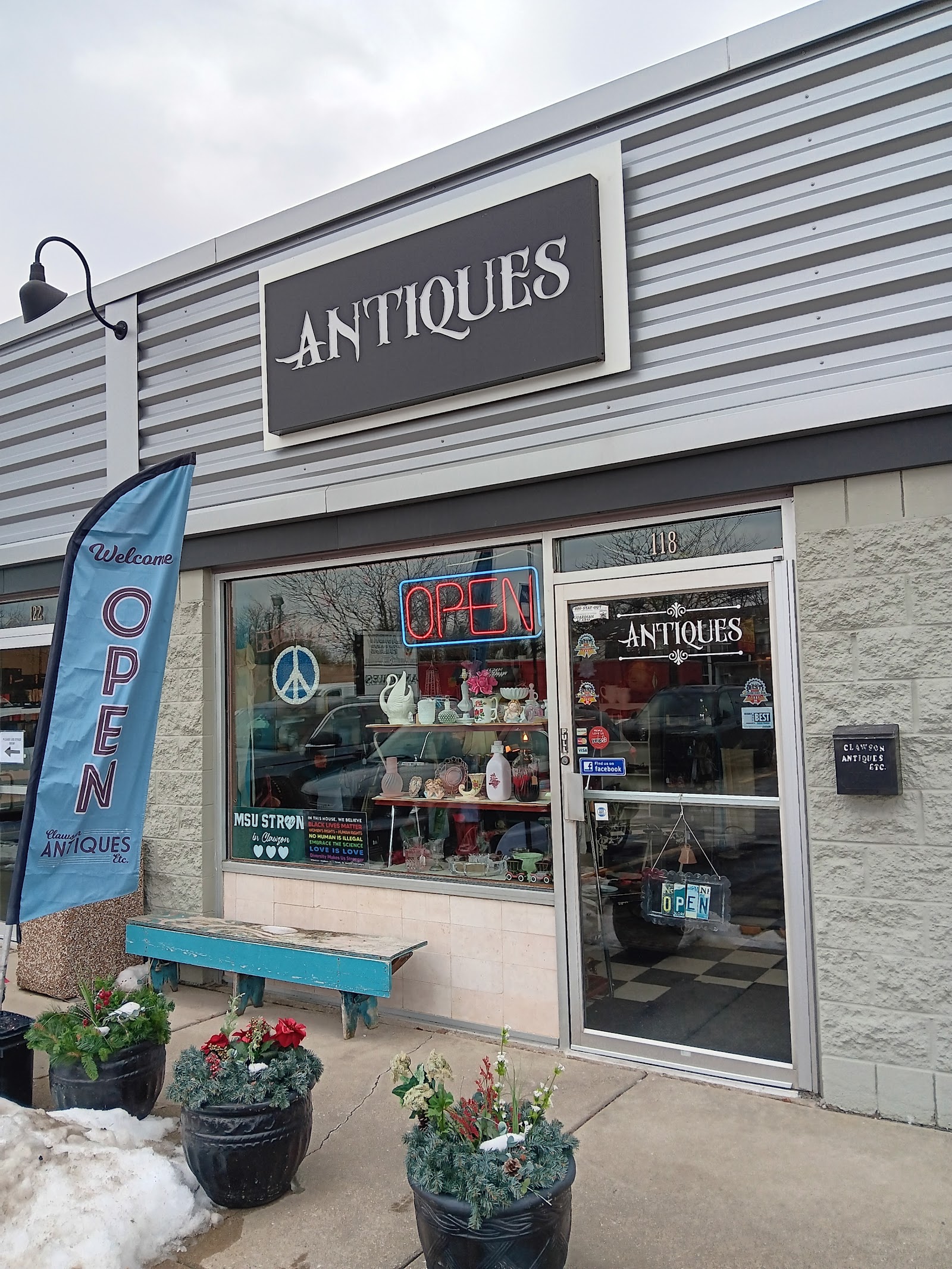 Clawson Antiques Etc — photo