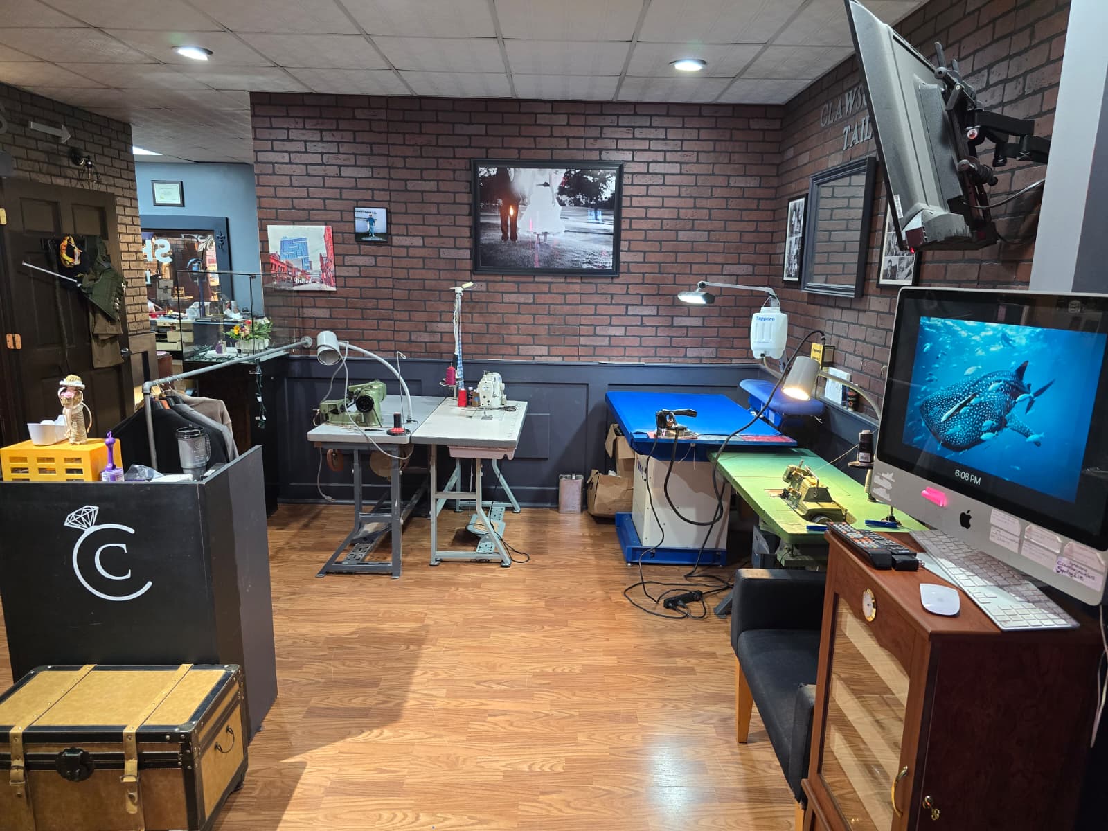 Clawson Tailor in Clawson