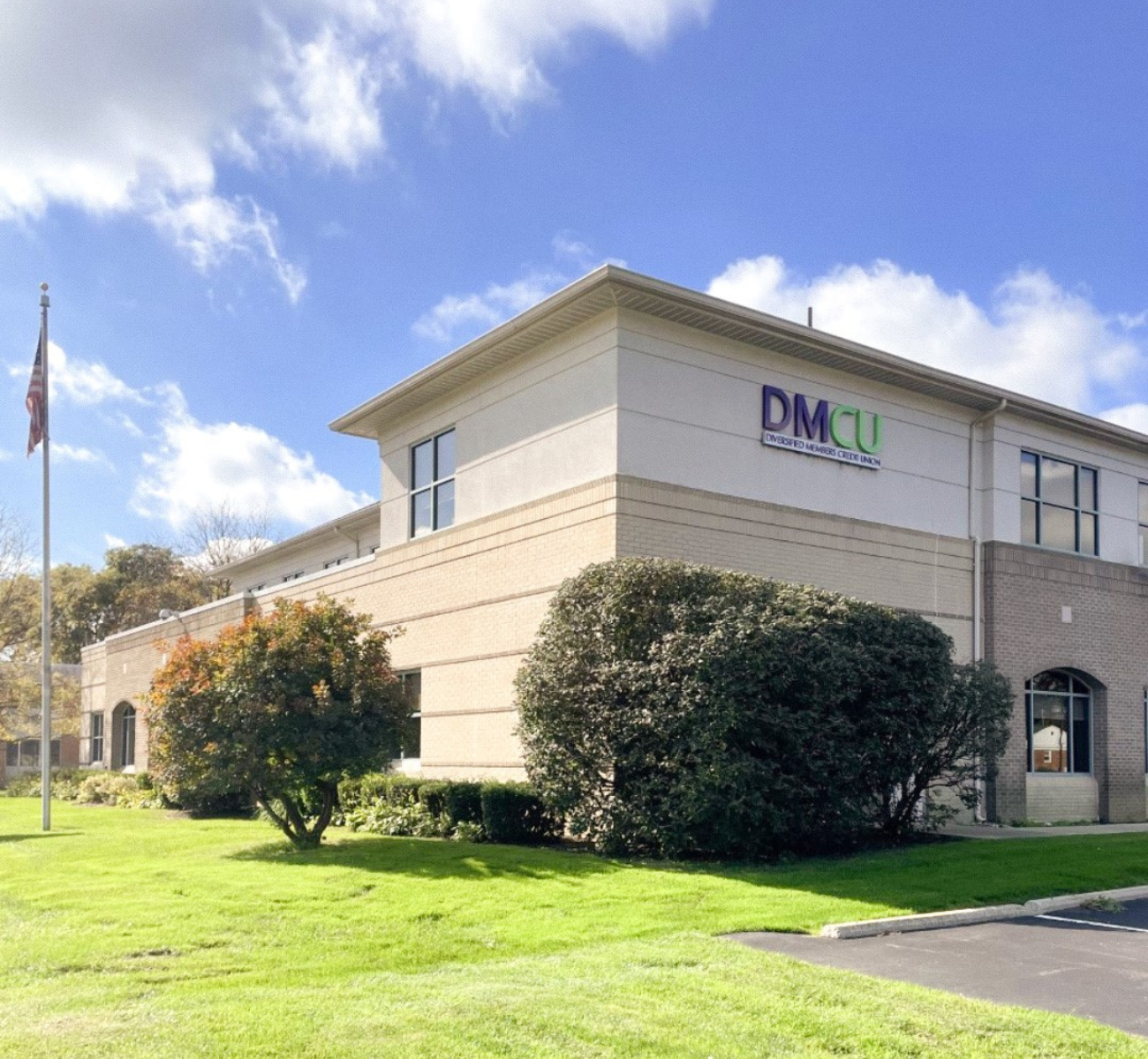Diversified Members Credit Union in Clawson