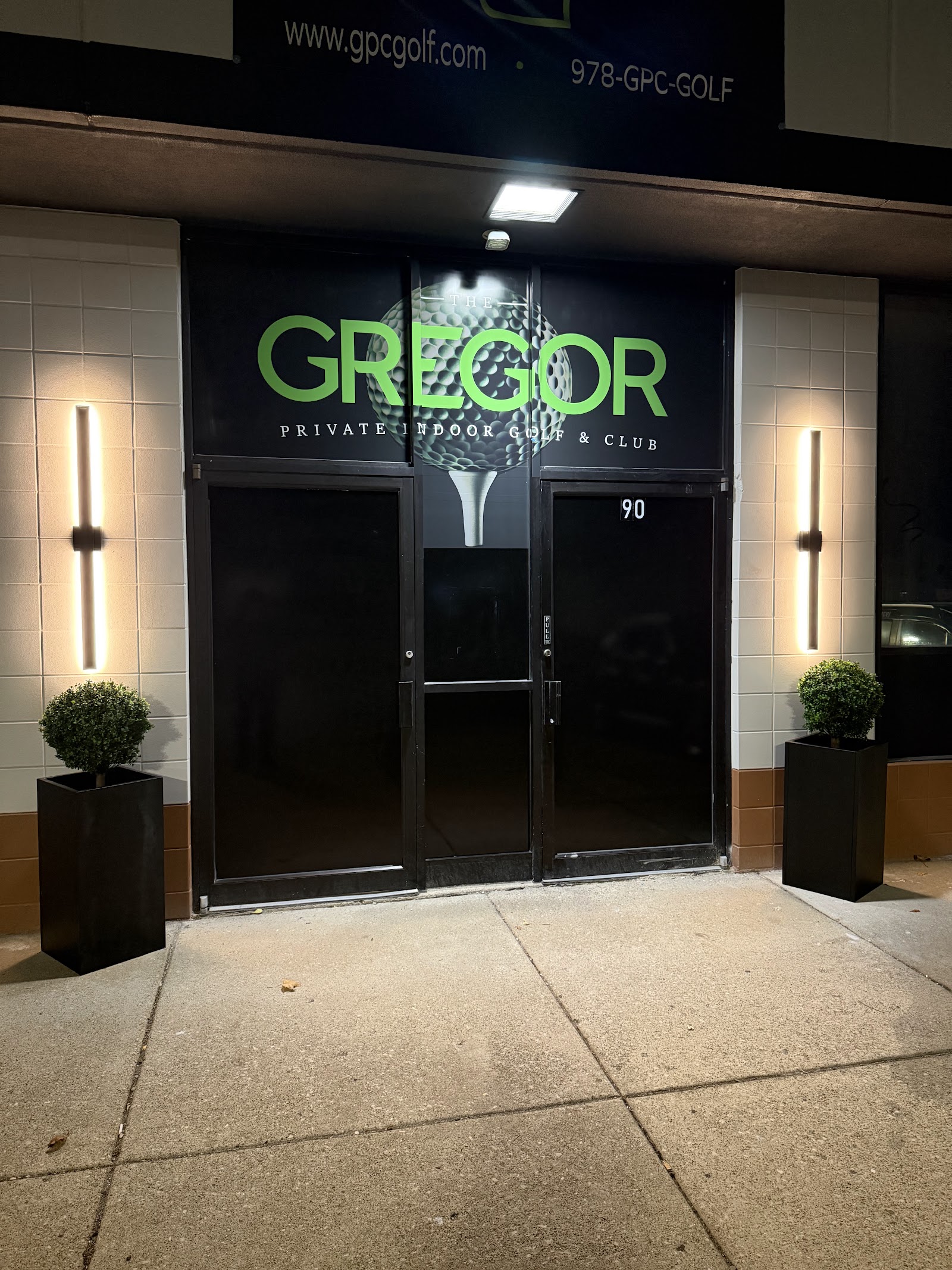 The Gregor Private Indoor Golf and Club — photo
